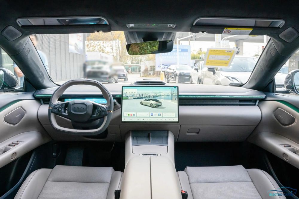 Lynk&co z10 ultra AWD 2025