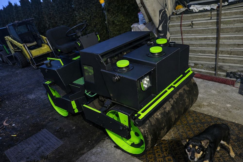 Bobcat, excavator, cilindru compactor – Hărman / Bra