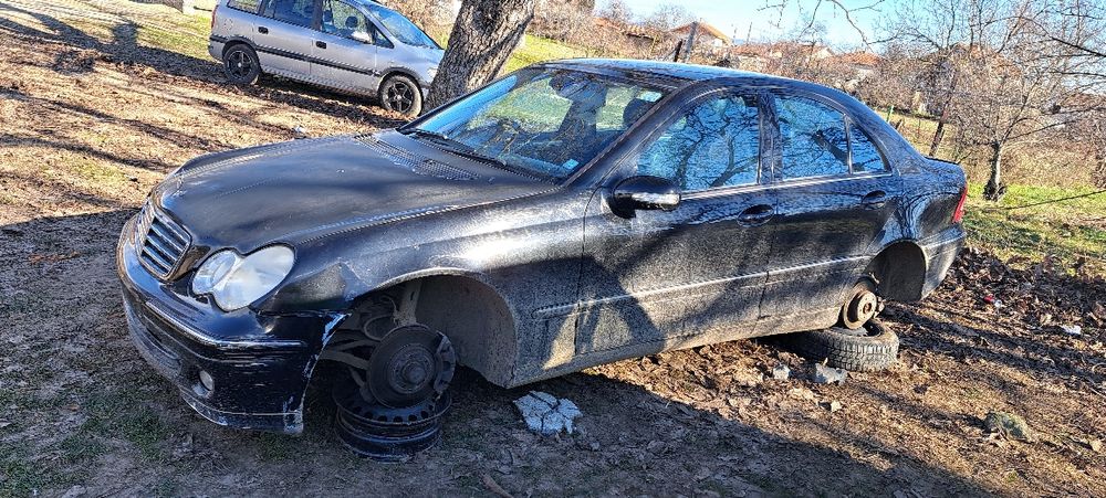 Mercedes  C 180  Compresor. 143 Конски  Сили