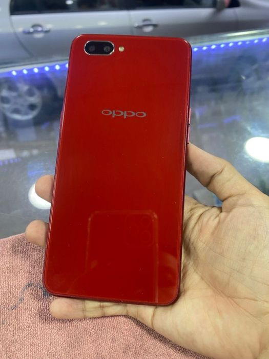 Айфон, самсунг, оппо,