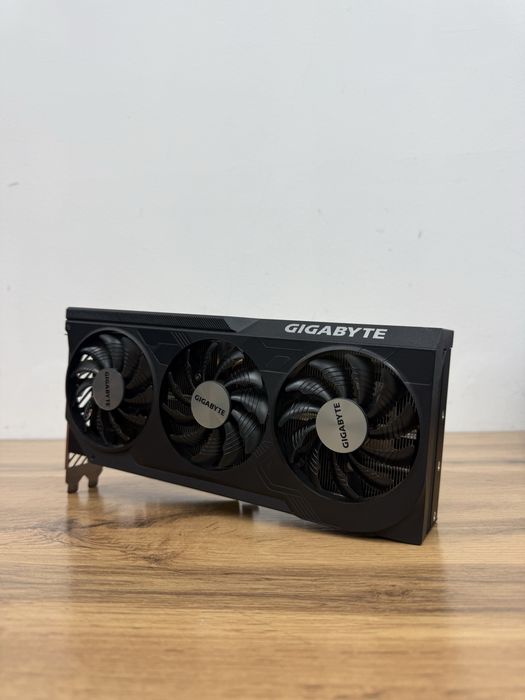 Видеокарта Gigabyte Windforce RTX 4070 12GB