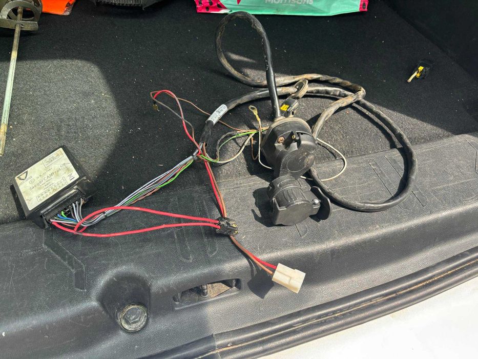 Оргинална инсталация за теглич Пежо Парнер Тепе