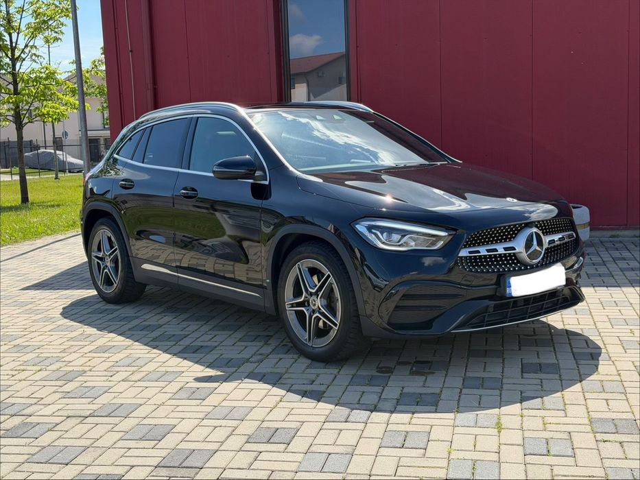Mercedes-Benz GLA Mercedes GLA 250 4 Matik Amg Paket -Plafon Panoramic-Alcantara
