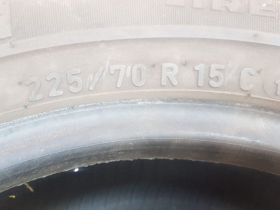 Vând set Roti cu Anvelope Mercedes Sprinter 225/70/15C