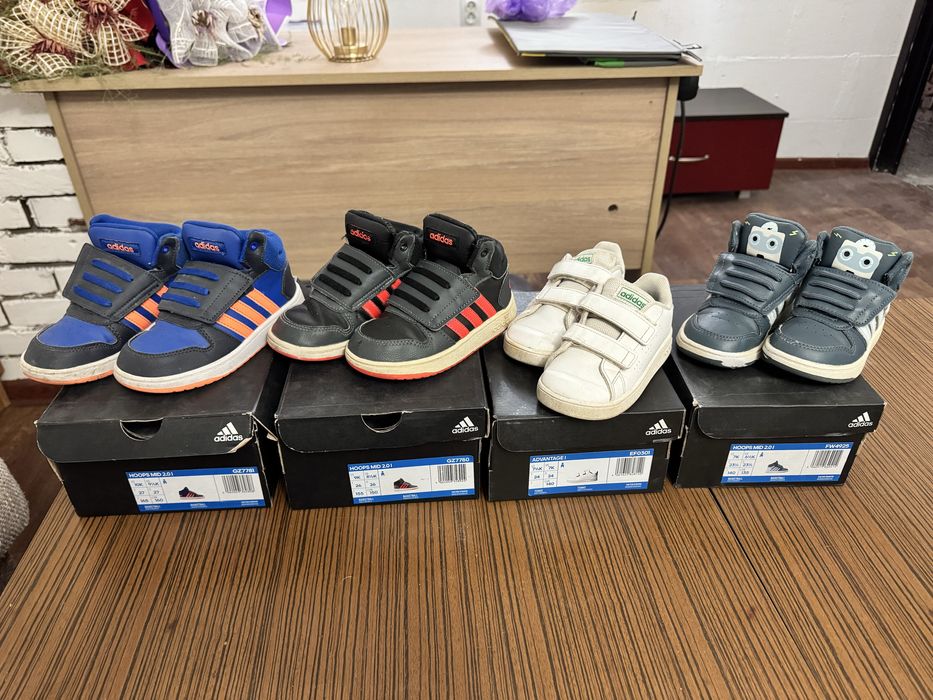 Лот Адидас 23 1/2-27