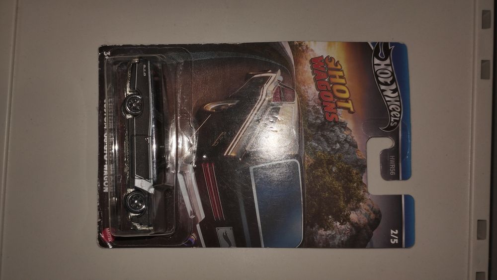 Машинки хотвилсы