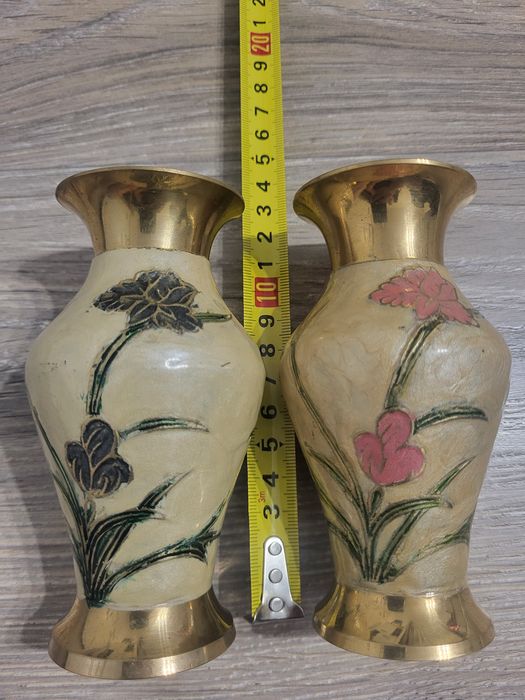 Set 2 vaze din bronz