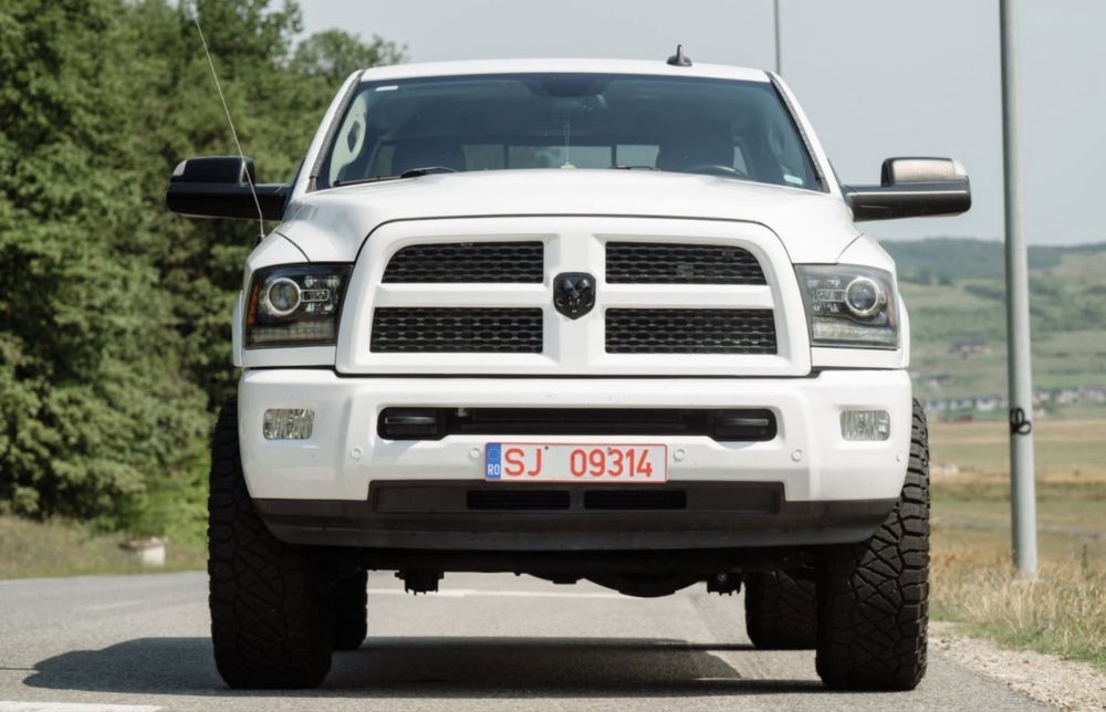 Dodge RAM 2017 Ram 2500 6.7 Turbo Diesel. Autoutilitara