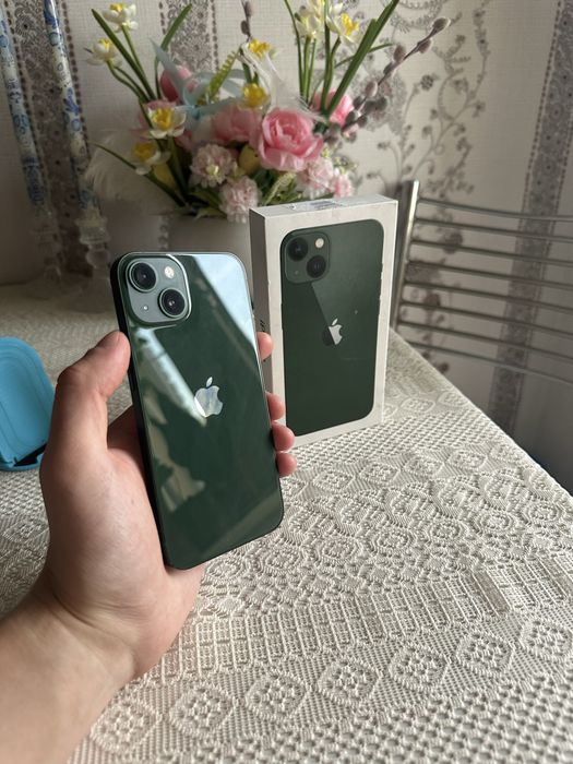 Iphone 13 в отличном состоянии айфон 13