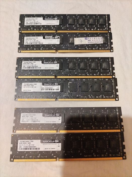 Vând ramii pc ddr3 kit-uri numai de calculator