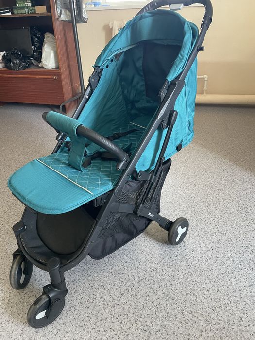 Продам коляску прогулочную