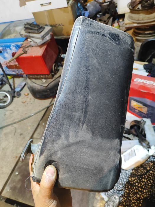 Подлокотник для Мерседеса 30.000