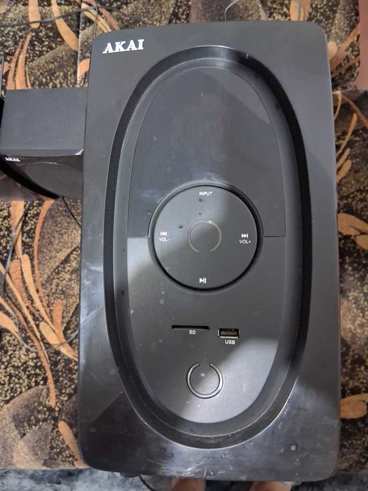 sistem audio 5.1 AKAI + telecomanda