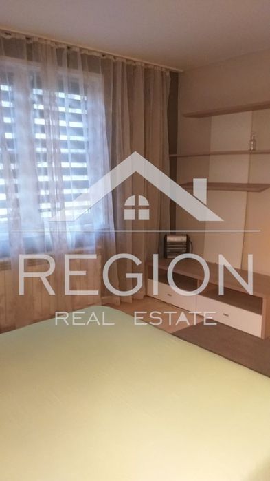 Дава се под наем Тристаен апартамент в Варна, Бриз - 198 кв.м за 841.5 € - Снимка #2