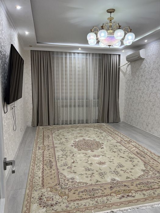 Трехкомнатнкя квартира в центре города