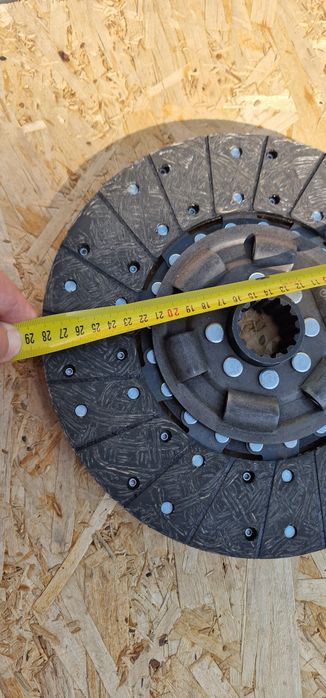 Disc ambreiaj tractor fiat 550 .445 fiat 450 cu arcuri import Italia diamet