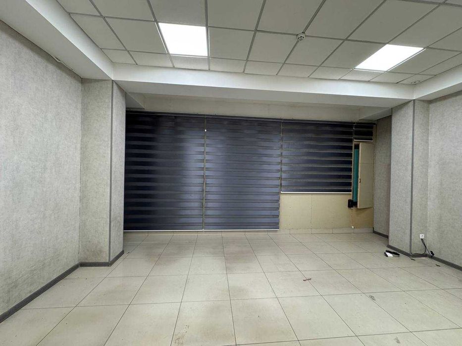 Аренда 300 м²: Офис с панорамными окнами + Кухня. БЦ Semurg