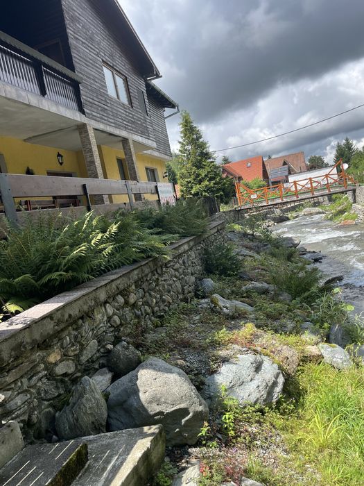 Cabana de inchiriat de Paste