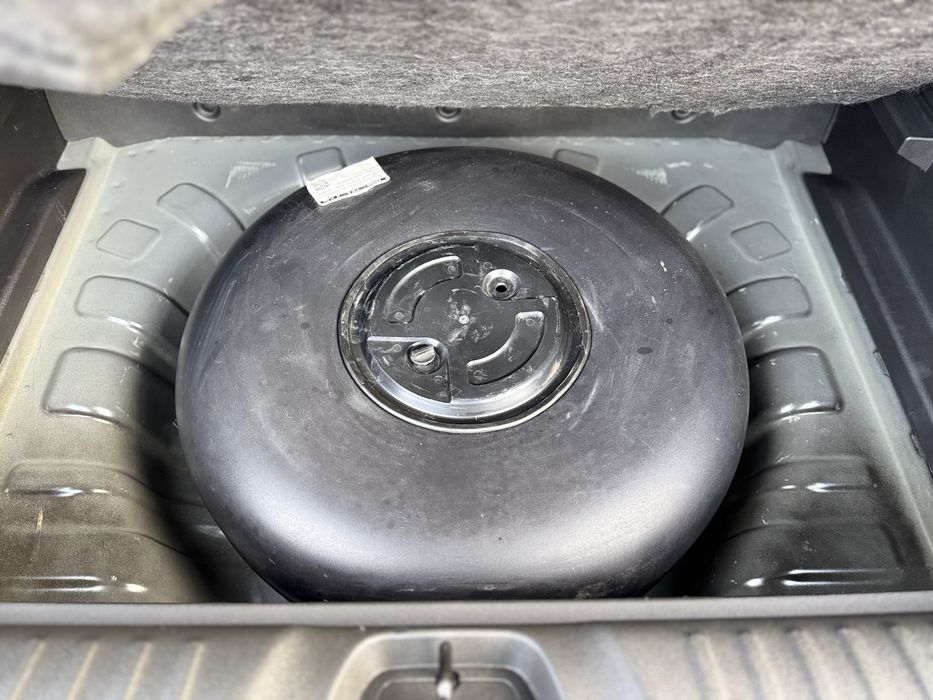 Tracker 2023 Premier