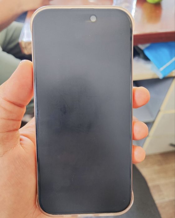 Iphone 16 pro.
