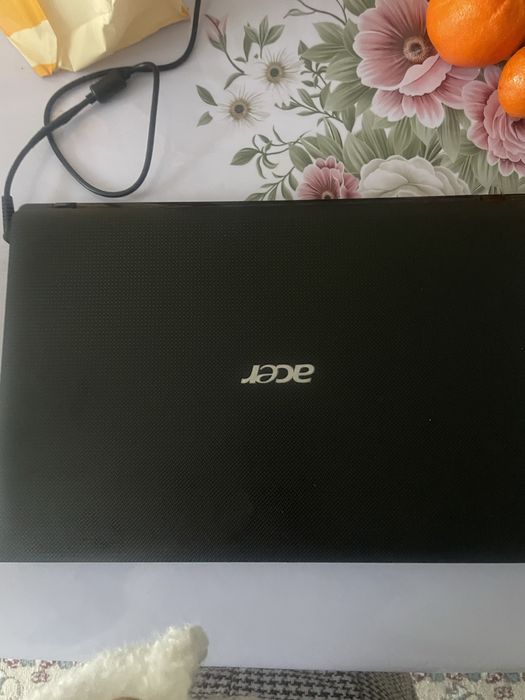 Ноутбук сатылады