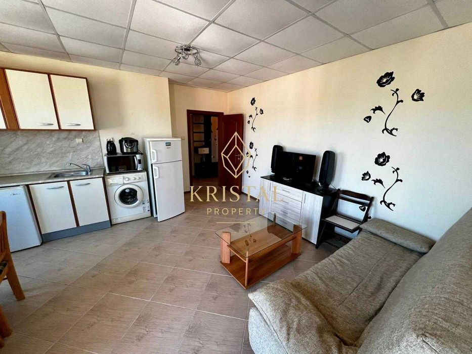 Продава се Тристаен апартамент в к.к. Слънчев бряг - 77 кв.м за 587 €/кв.м - Снимка #3