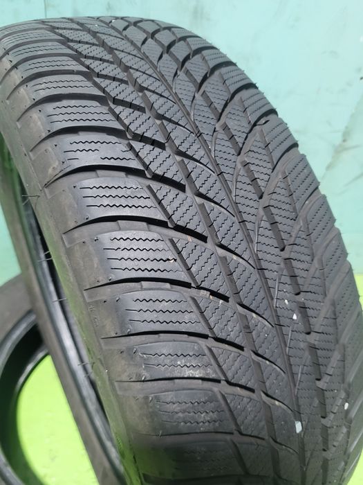 2 бр зимни 205/60/17 Bridgestone дот 2024г