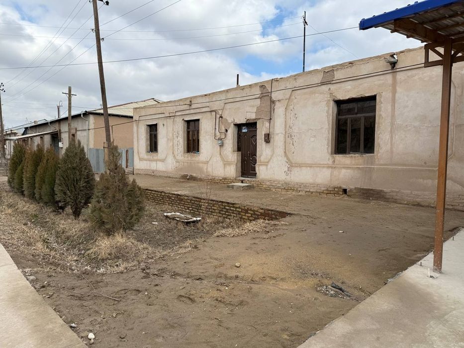 дом 5 комнатный с садом 13 сотик