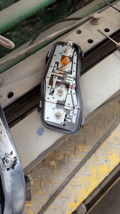 Задние фары(стопник)