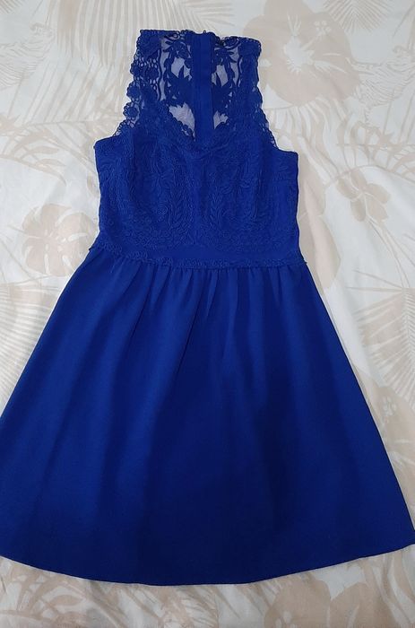 Rochie scurta albastra marimea S pret: 30 lei