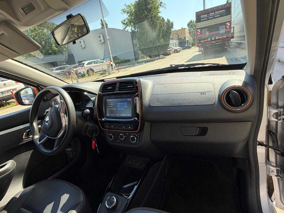DACIA Spring 2022 — imagine 5