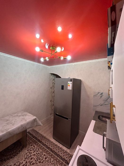 Продам двух комнатную квартиру