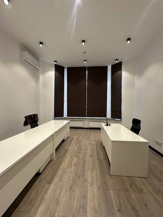 Аренда помещения под офис, клиника ор. Алайский рынок, Ц-4, Ц-5