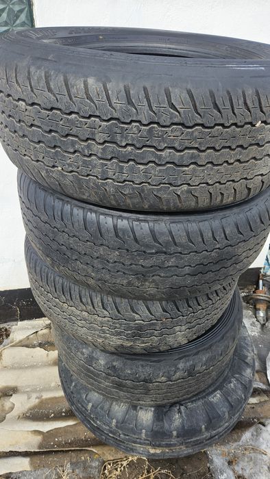 Продам Шины на 18