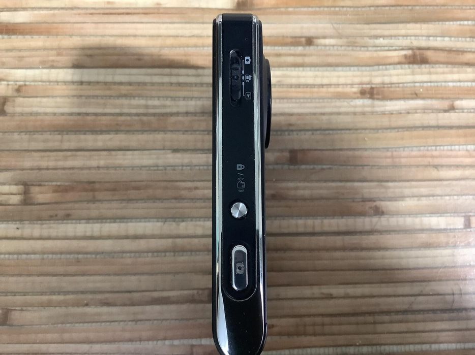 Продам LG KE990 Viewty