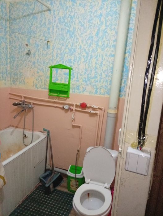 1 хонали квартира сотилади 16 000 $