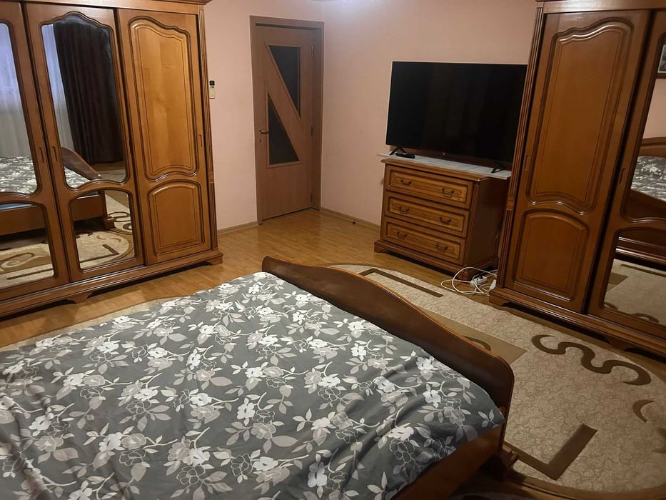 Inchiriez casa Slatina