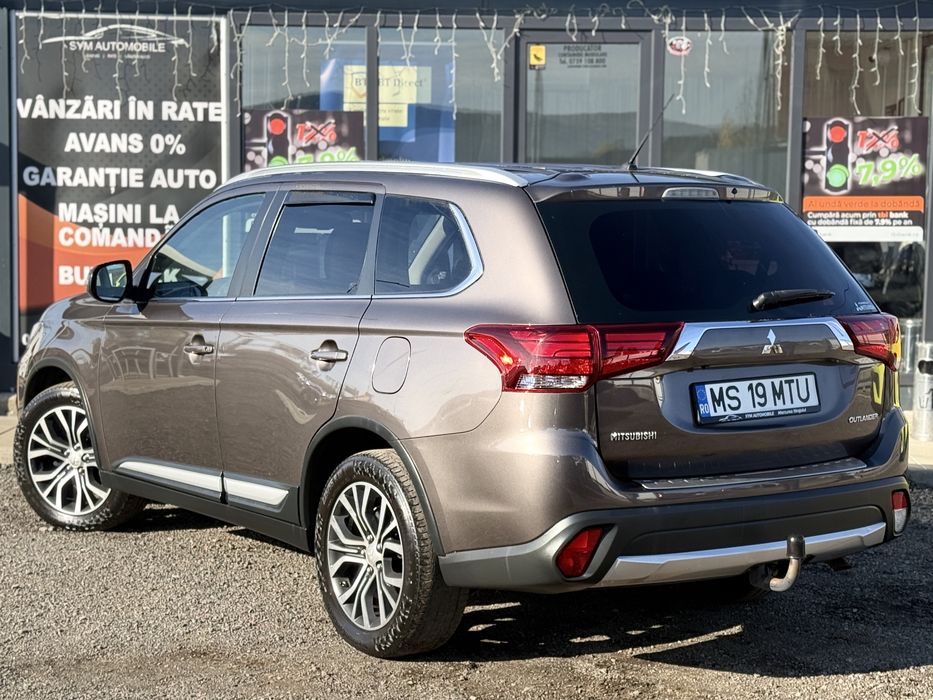 Mitsubishi Outlander/2015/Automat/7locuri/Rate fixe fara avans/Garantie