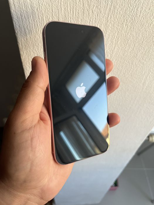 Iphone 15 rose -complet