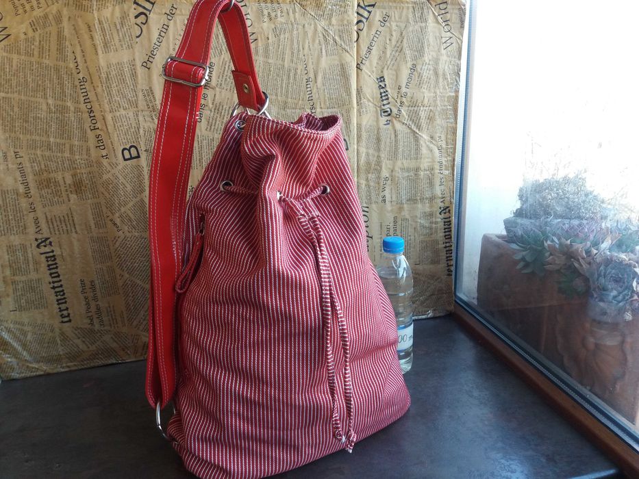 дамска раница,червена чанта.торба.