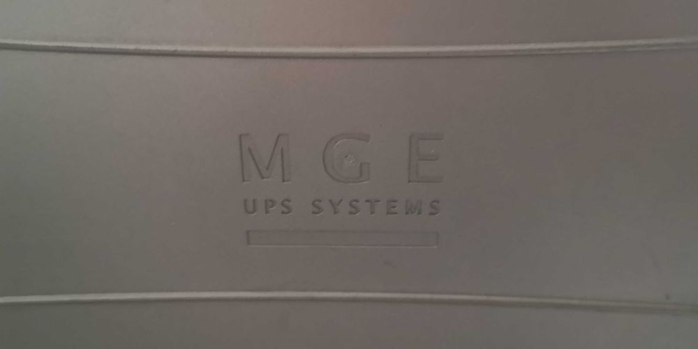 MGE UPS System Ellipse 1500 VA