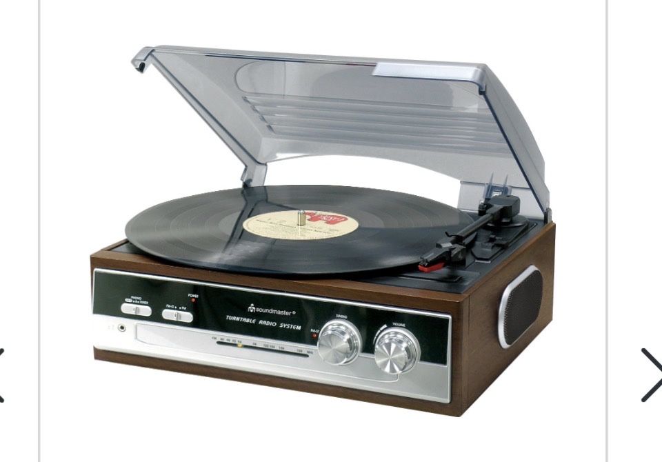 Pickup Soundmaster stereo cu FM