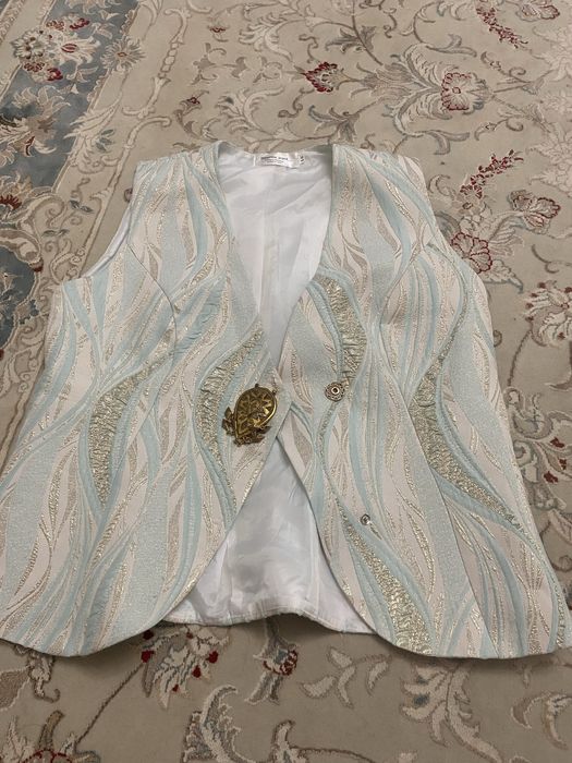 Чистое 3000тг кажекей 8000тг