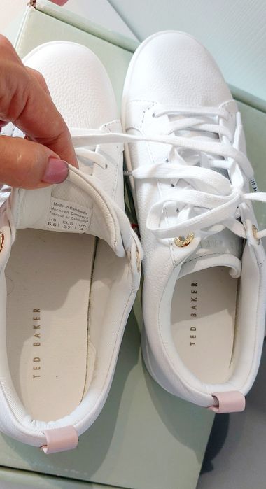 Нови маратонки Ted  Baker, 37 номер