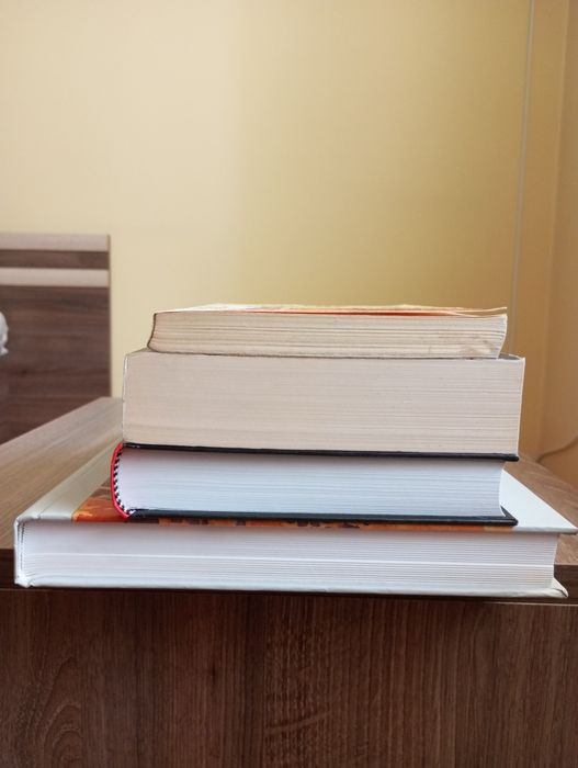 Ценни книги от домашна библиотека