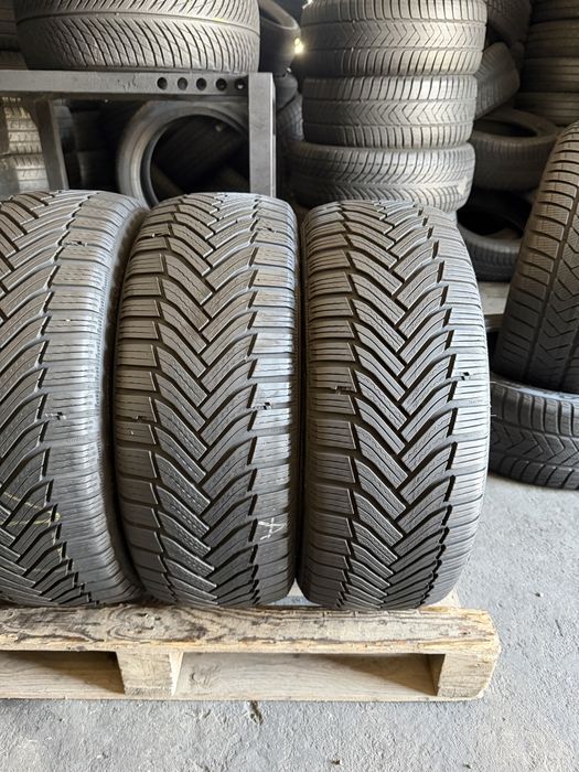 4 anvelope iarna 225/45/17 Michelin 6-6.5mm!