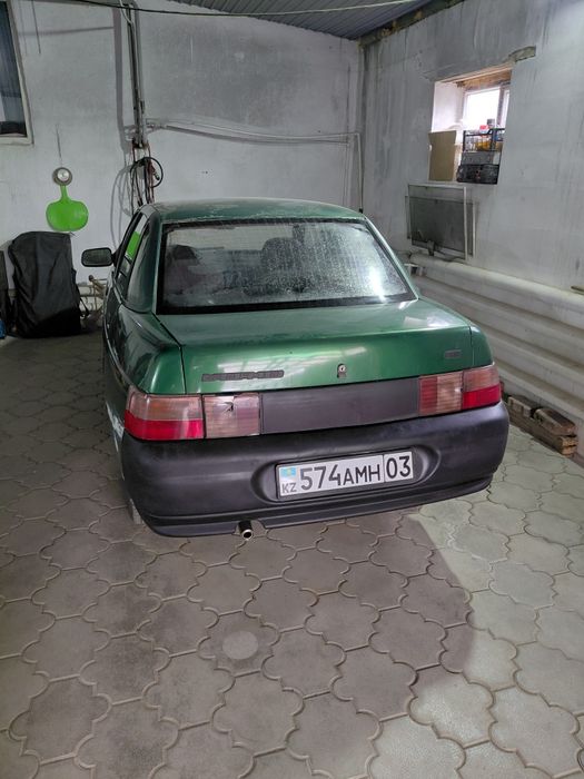 Автомобиль ВАЗ 2110