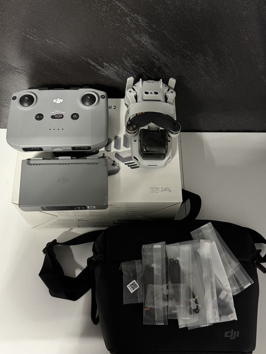 Dona DJI mini 2 Fly More Combo, 4K, Gri