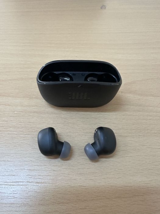 Vând căsti JBL Vibe Buds