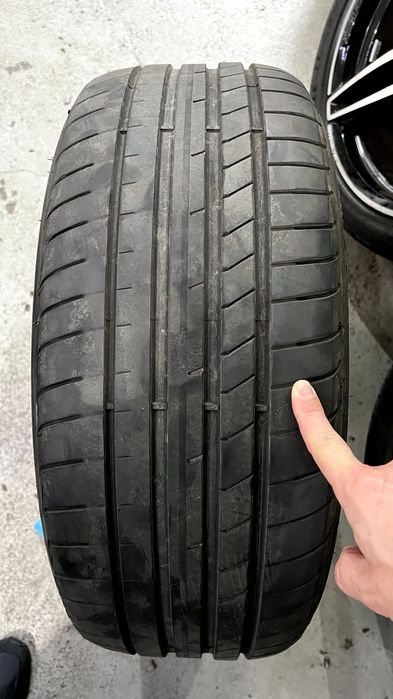 Set 2 dimensiuni anvelope vara Good Year 245 40 19 275 35 19